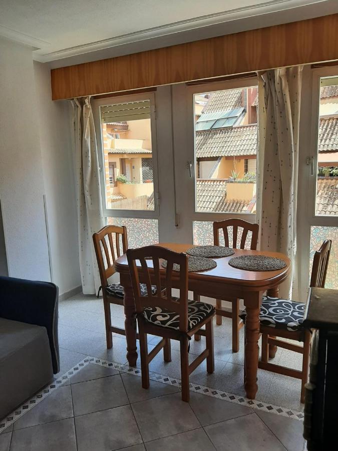 Amazing Sunny Flat With Balcony Pool Two Mins From The Beach Torrevieja Eksteriør billede