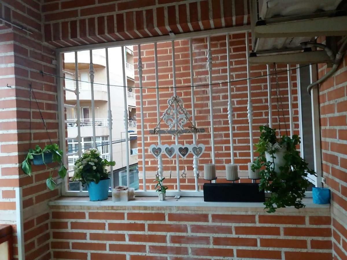 Amazing Sunny Flat With Balcony Pool Two Mins From The Beach Torrevieja Eksteriør billede
