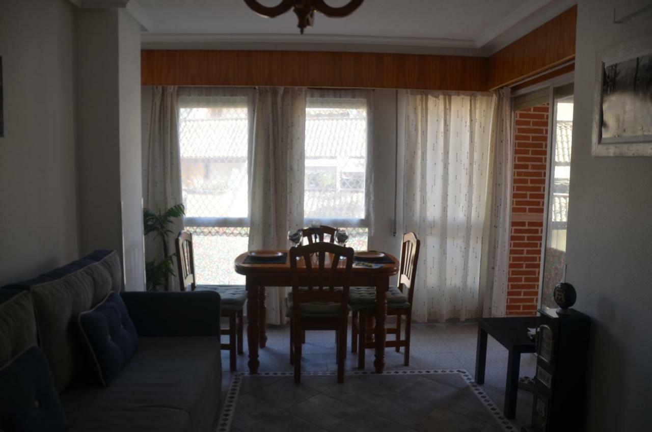 Amazing Sunny Flat With Balcony Pool Two Mins From The Beach Torrevieja Eksteriør billede
