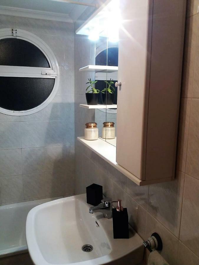 Amazing Sunny Flat With Balcony Pool Two Mins From The Beach Torrevieja Eksteriør billede