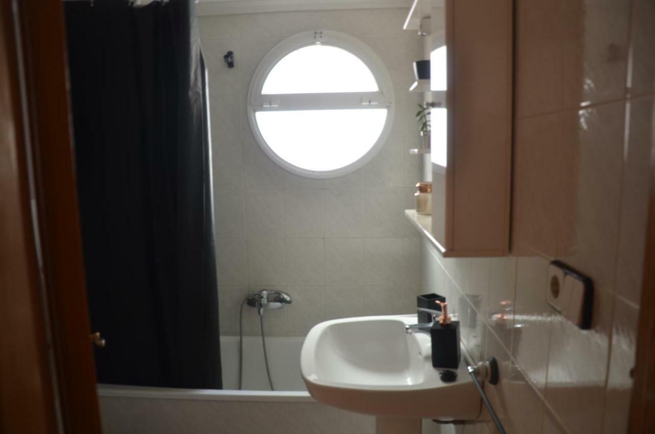 Amazing Sunny Flat With Balcony Pool Two Mins From The Beach Torrevieja Eksteriør billede
